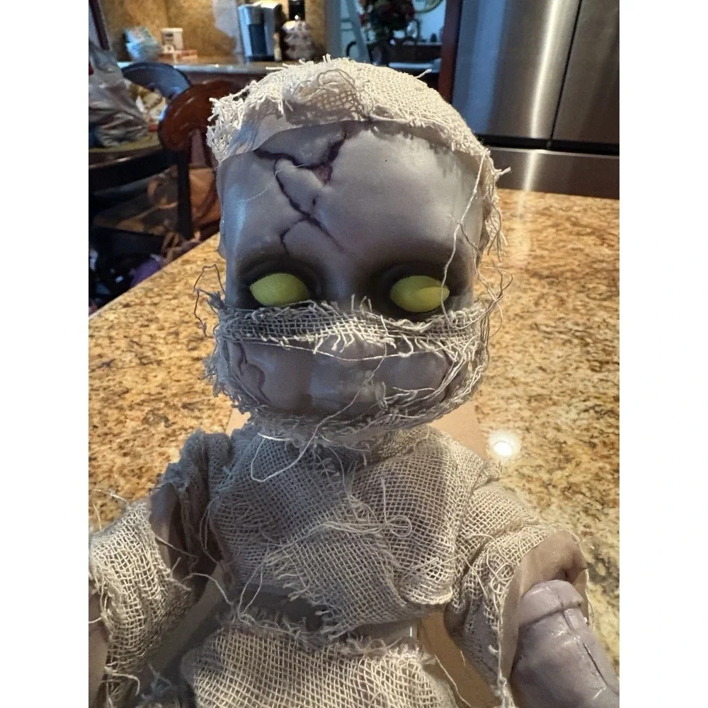 Halloween Mummy Animated Baby Scary Voice And Light Up Eyes Creepy Fun NIB